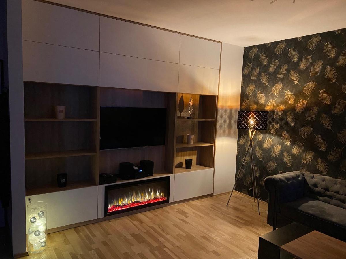Secret Apartments Chelmska 55M2 Varşovia Exterior foto