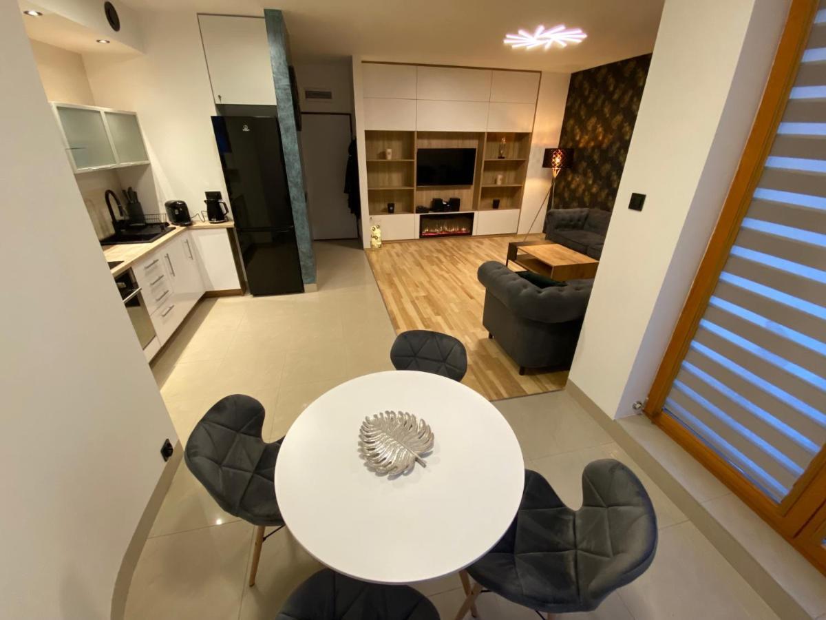 Secret Apartments Chelmska 55M2 Varşovia Exterior foto