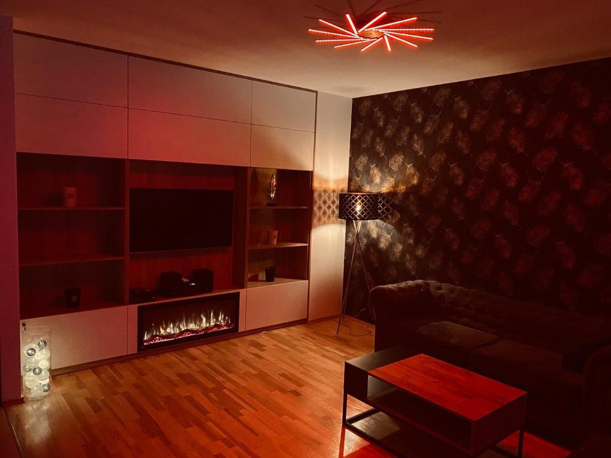 Secret Apartments Chelmska 55M2 Varşovia Exterior foto