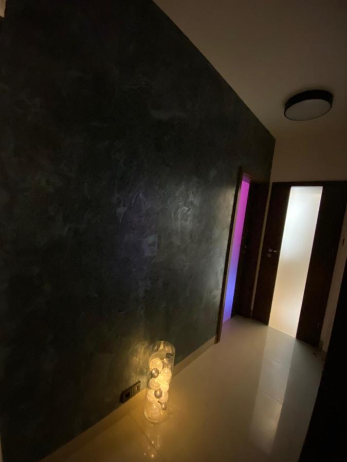 Secret Apartments Chelmska 55M2 Varşovia Exterior foto