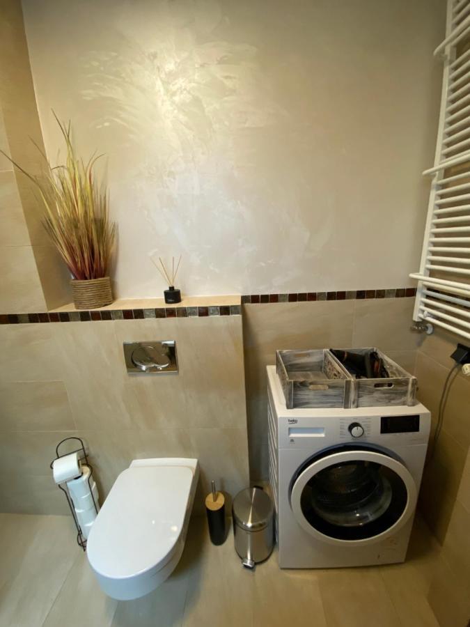 Secret Apartments Chelmska 55M2 Varşovia Exterior foto